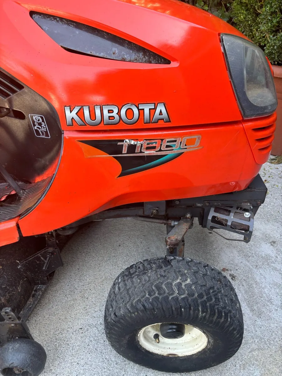 Kubota lawn mower - Image 4