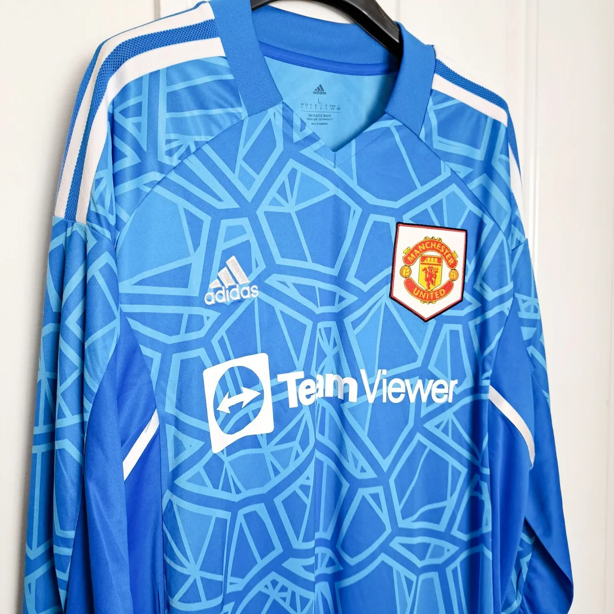 Adidas Manchester United 2022 23 Mens Goalkeeper L - Image 2