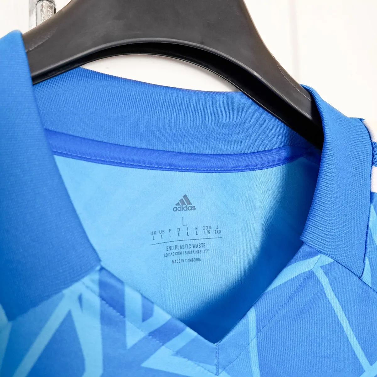 Adidas Manchester United 2022 23 Mens Goalkeeper L - Image 3