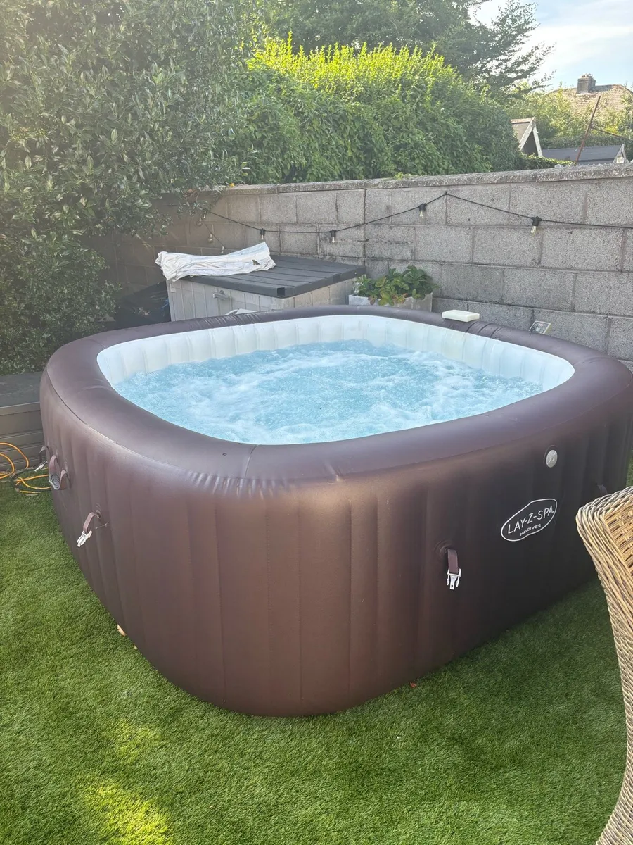 Hot Tub