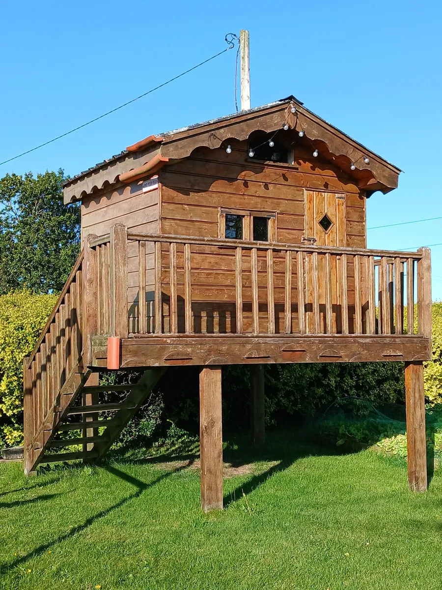Playhouse - Image 1