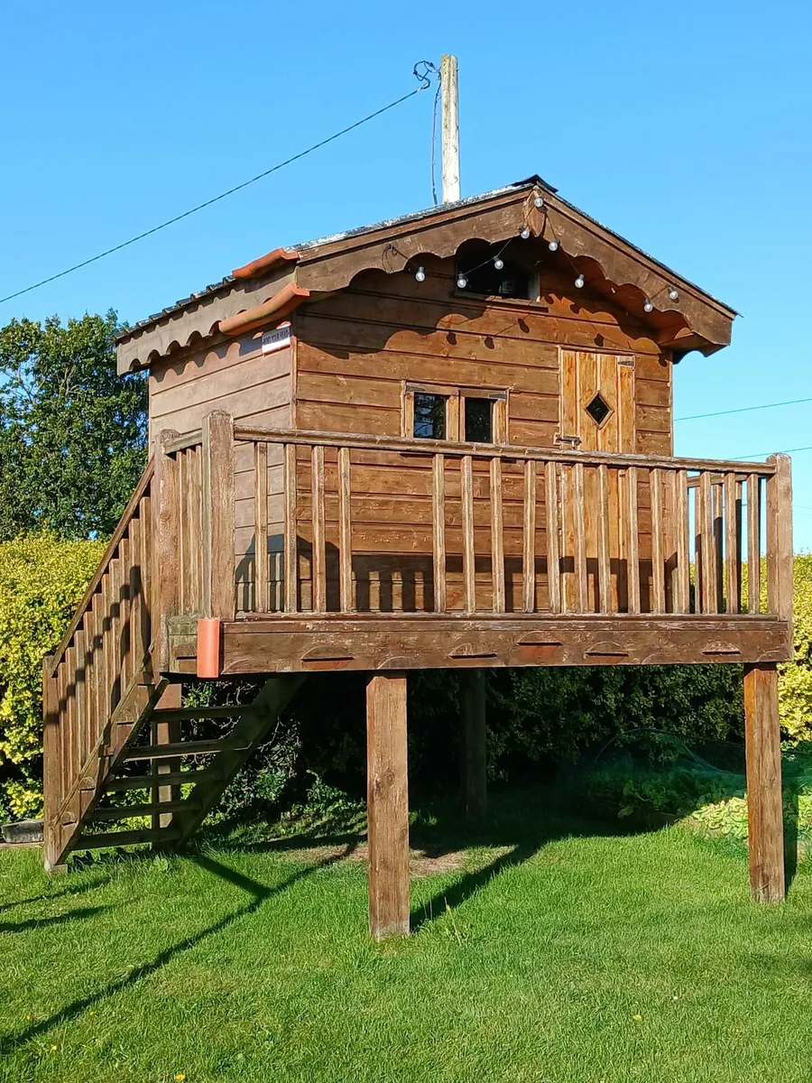 Playhouse - Image 2