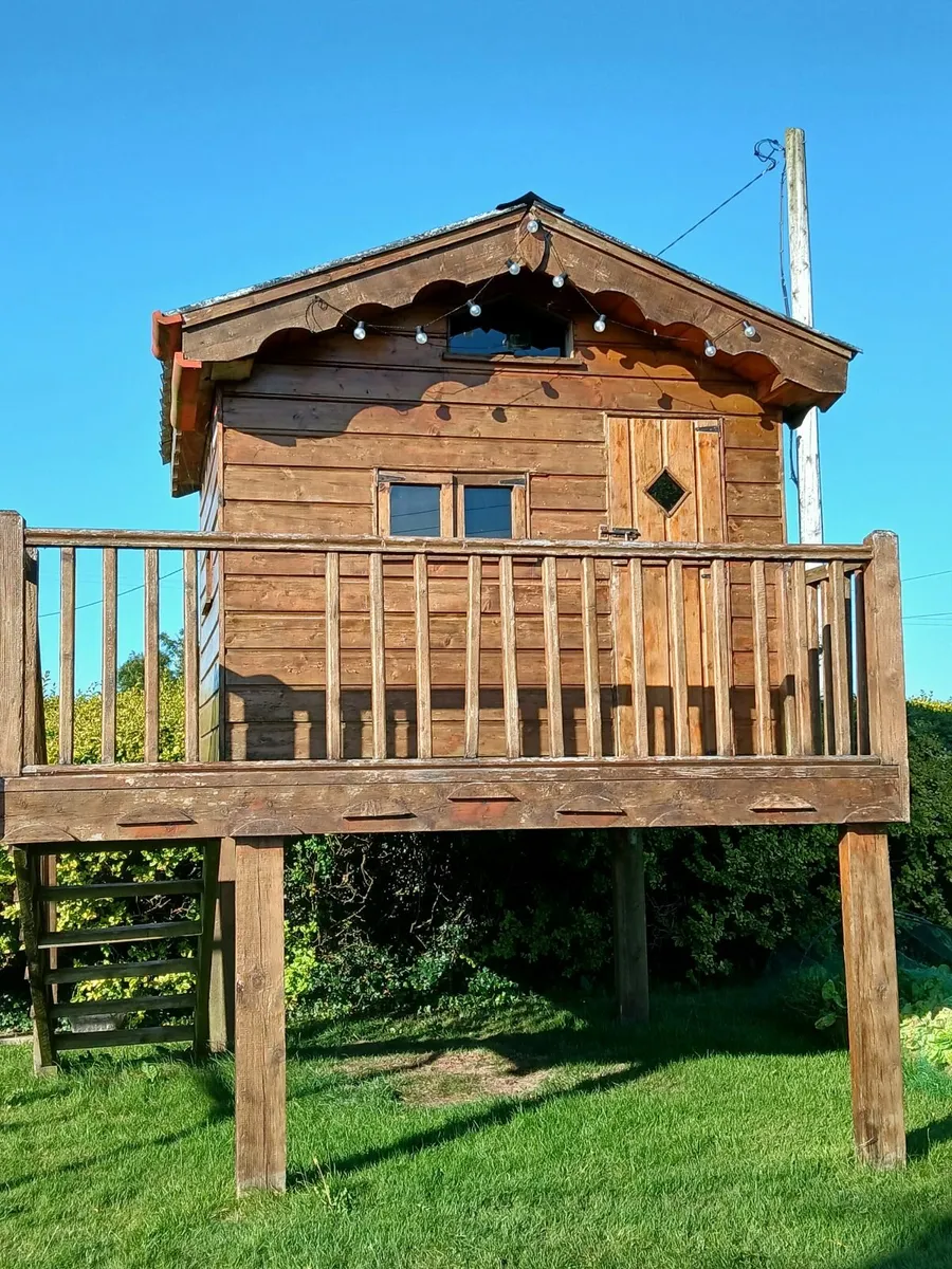 Playhouse - Image 3
