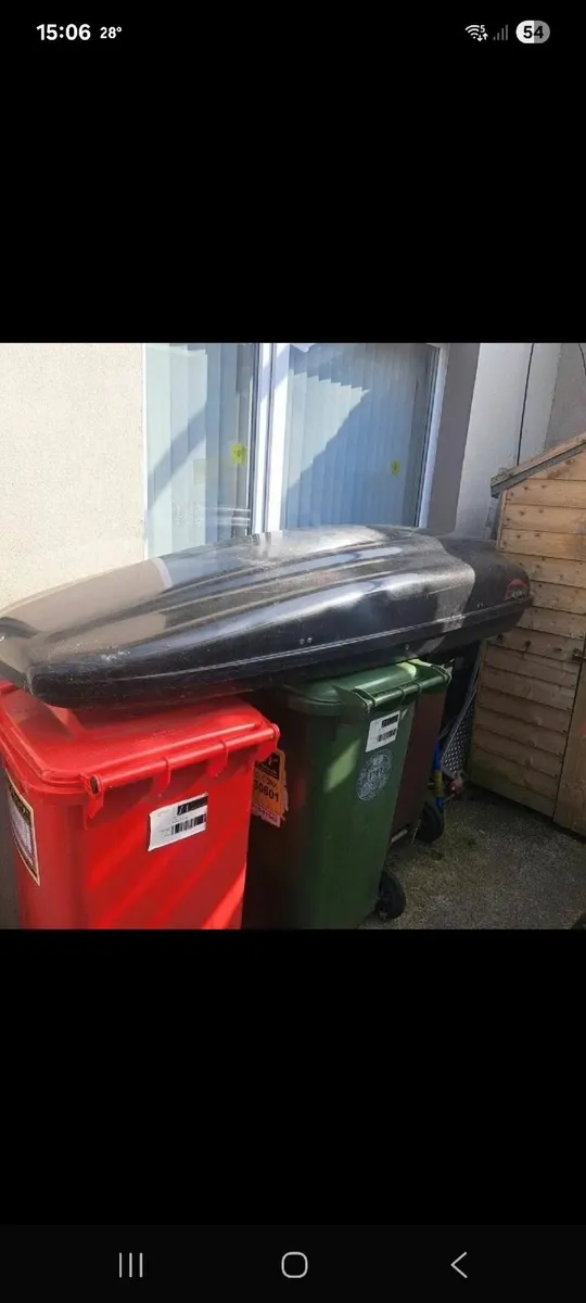 Roof box - Image 2