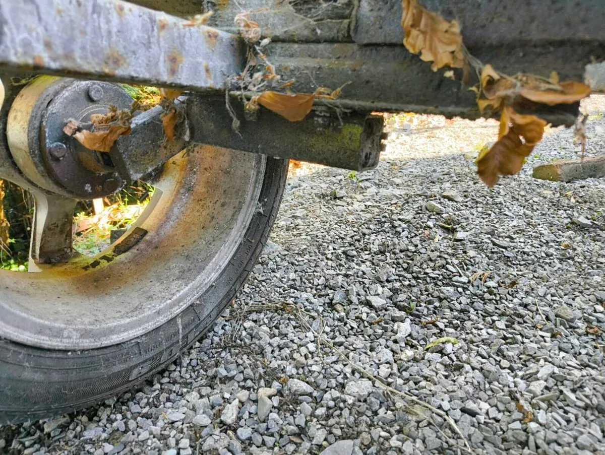 16ft Boat Trailer – Solid and Ready to Go - Image 3