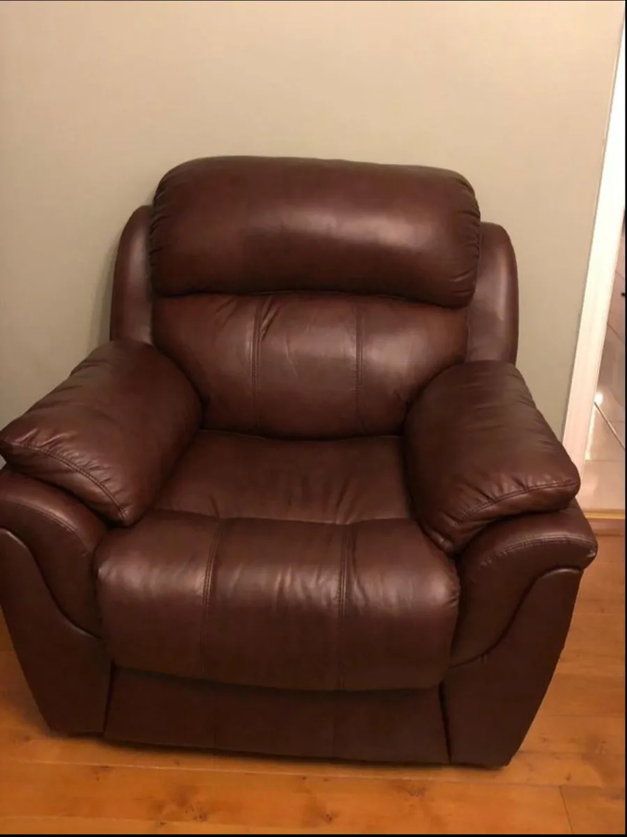 Recliner couch & armchair - Image 3