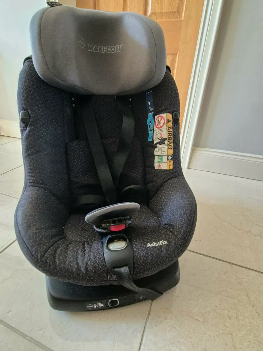 Maxi-Cosi Swivel Car Seat - Image 2