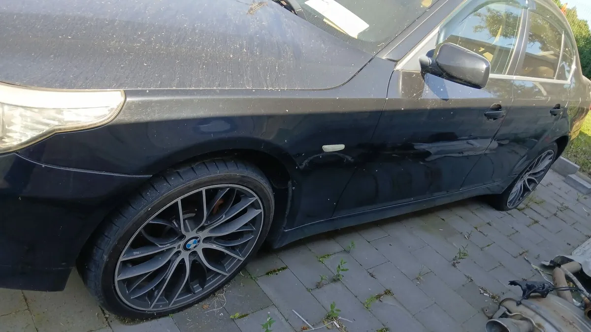 Bmw 520d read ad - Image 1