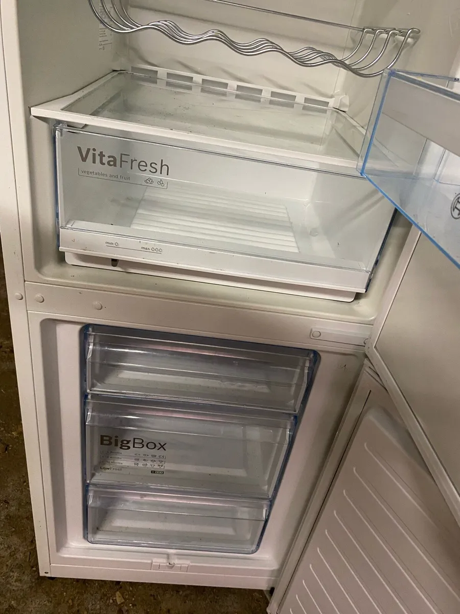 Fridge freezer - Image 3