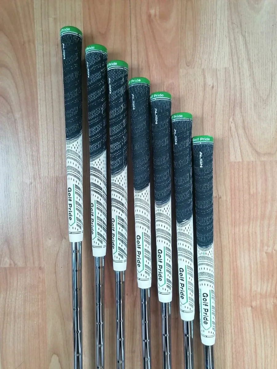 TaylorMade RSi TP iron set - Image 3