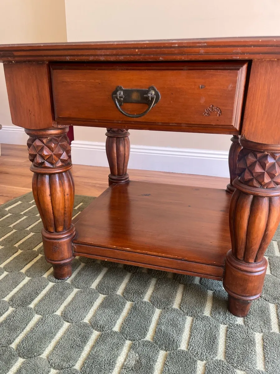 Side table - Image 1