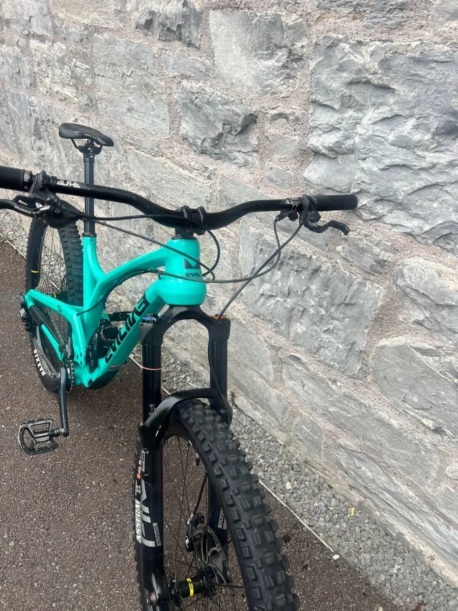 Mountain bike - Image 2