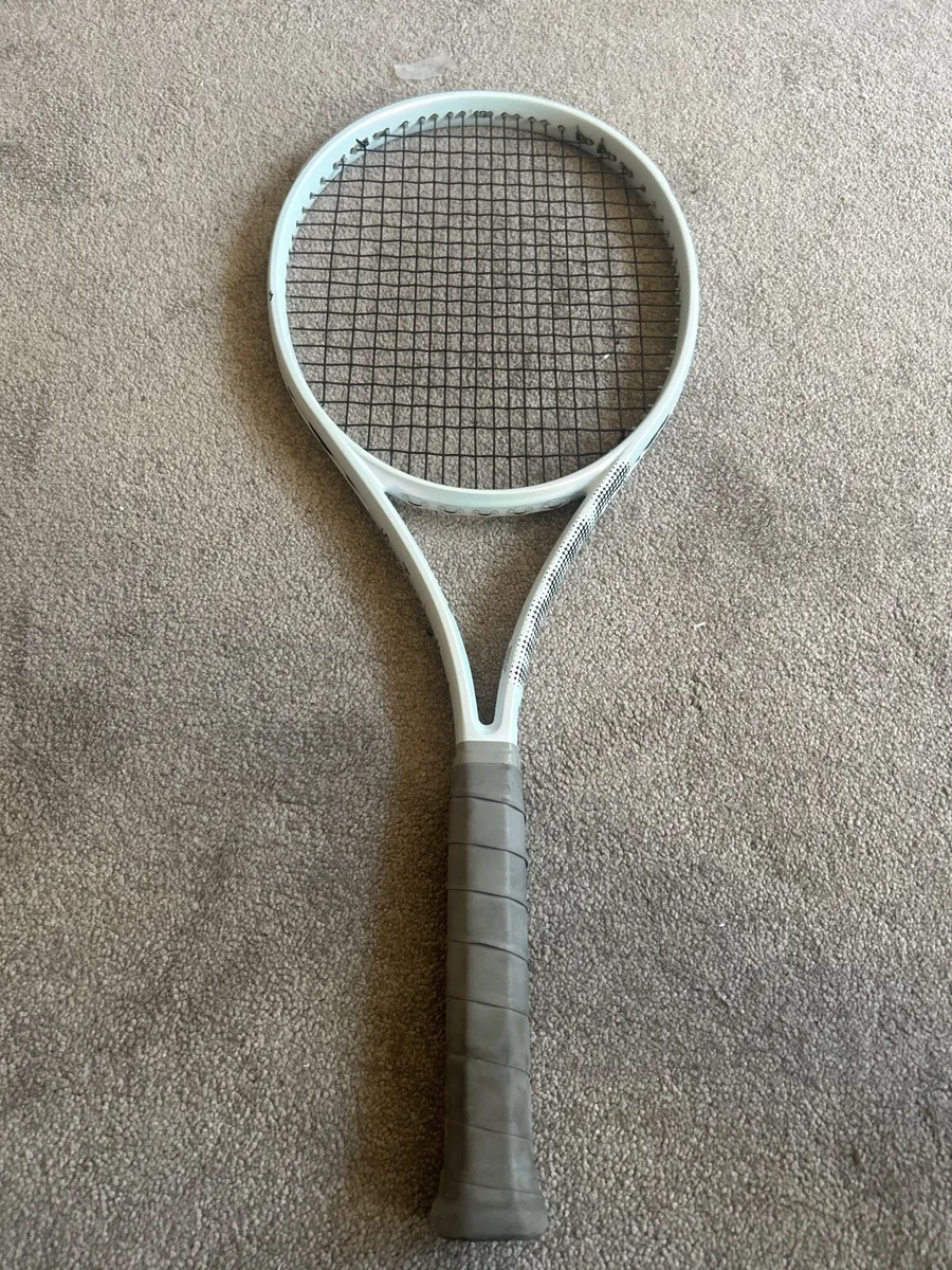Wilson Shift 99 Tennis Racket - Image 1