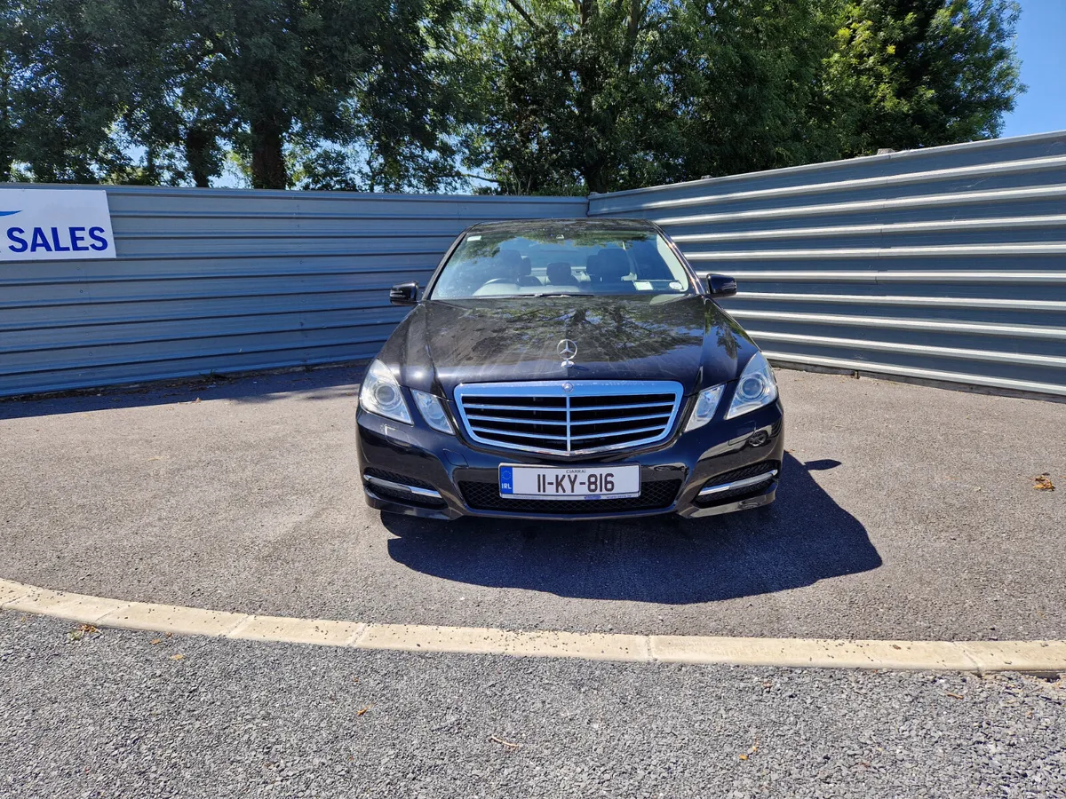 11 MERC E220 CDI...AUTO...NCT 6/26 - Image 2