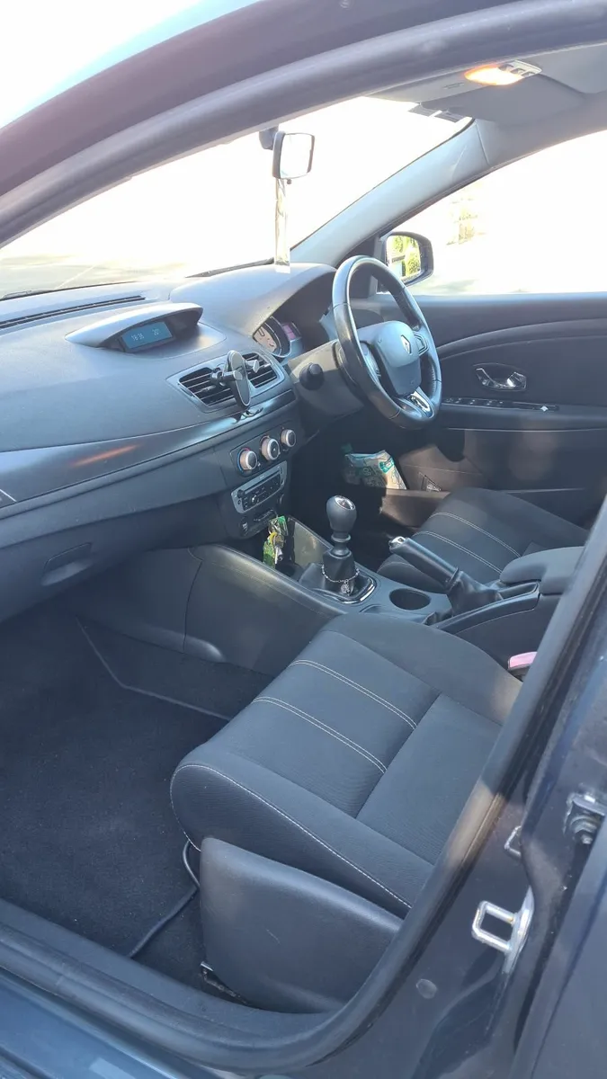 Renault Megane 2015 - Image 3