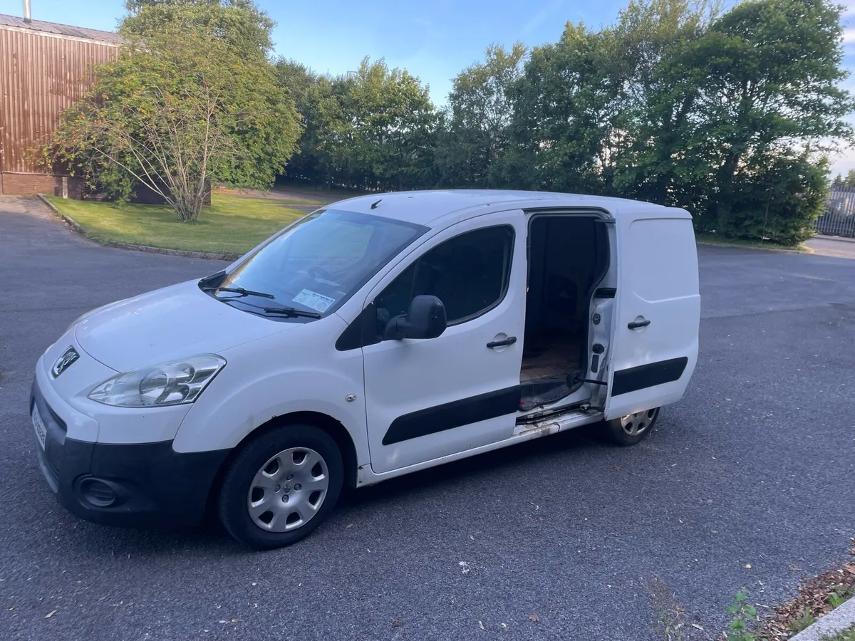 2010 Peugeot Partner 3 Seather1.6Diesel Doe 11,25 - Image 1