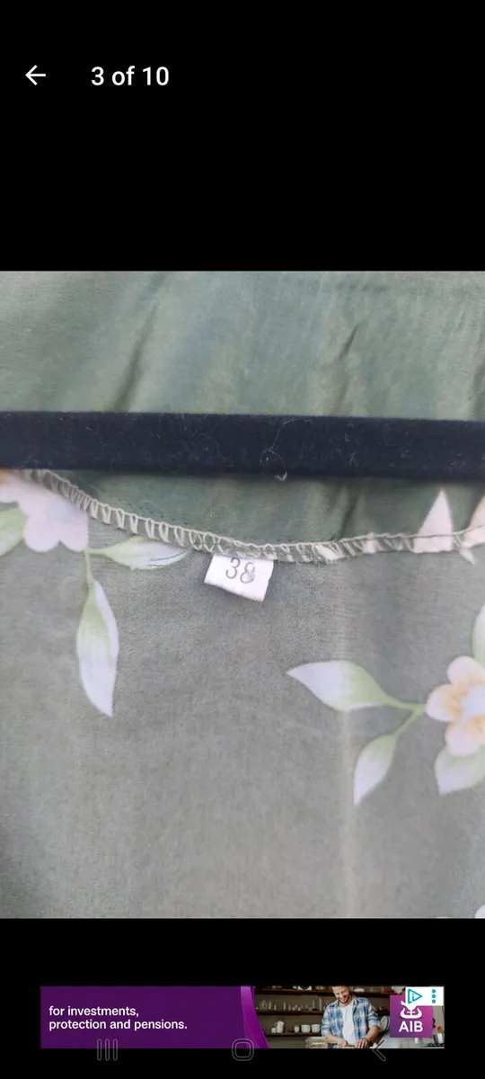 Olive green floral wrap around top (free post) - Image 3