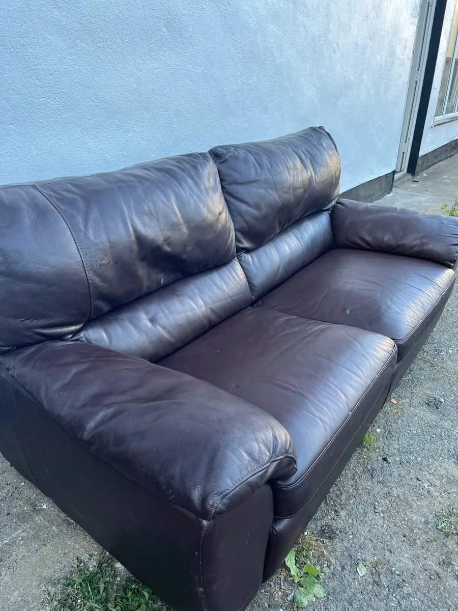 Leather sofa - Image 2
