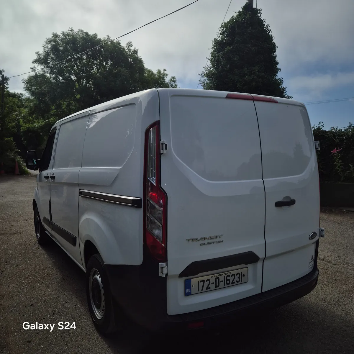 Ford Transit Custom 2017 new cvrt - Image 4