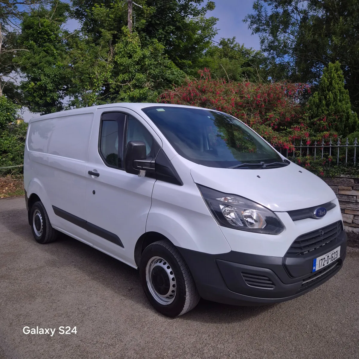 Ford Transit Custom 2017 new cvrt - Image 1