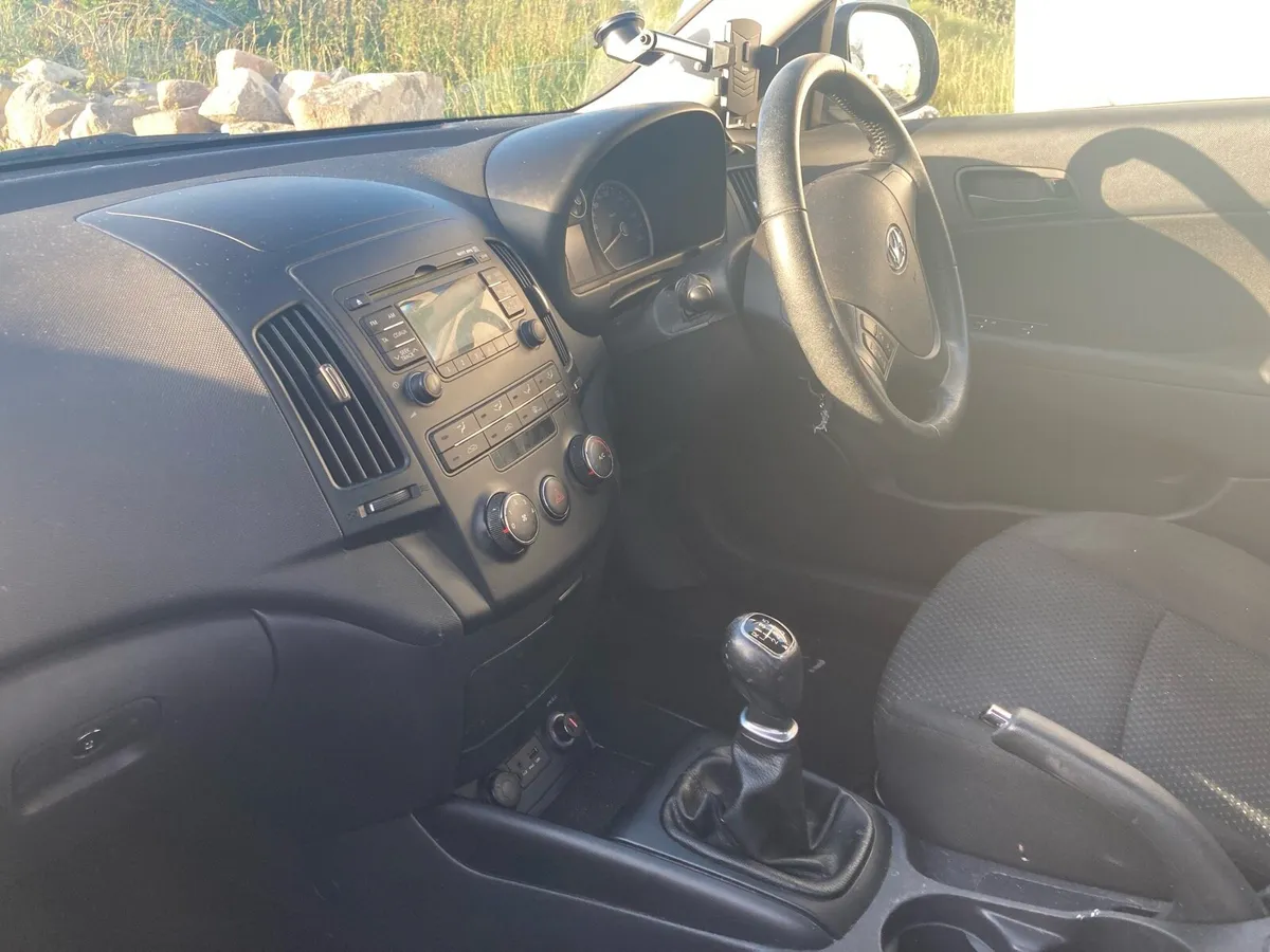 Hyundai i30 - Image 4