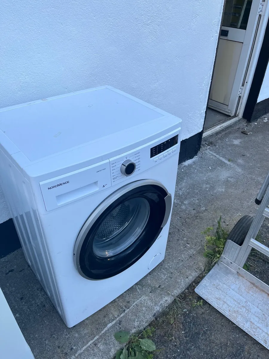 Washing machine - Image 2