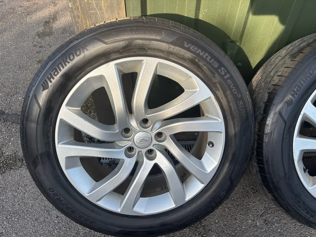 20 INCH LAND ROVER / RANGE ROVER WHEELS - Image 1