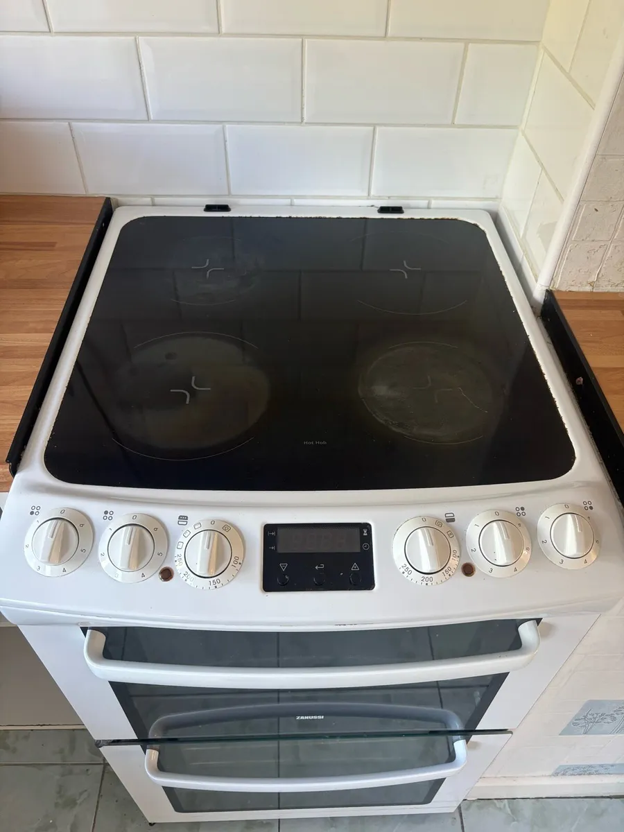 Zanussi stand alone cooker - Image 3