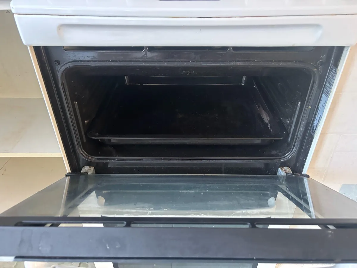 Zanussi stand alone cooker - Image 4