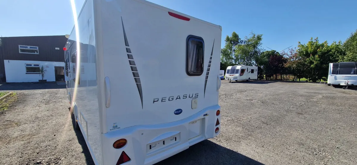 Bailey Pegasus  Fixed Beds 4 Berth caravan - Image 4