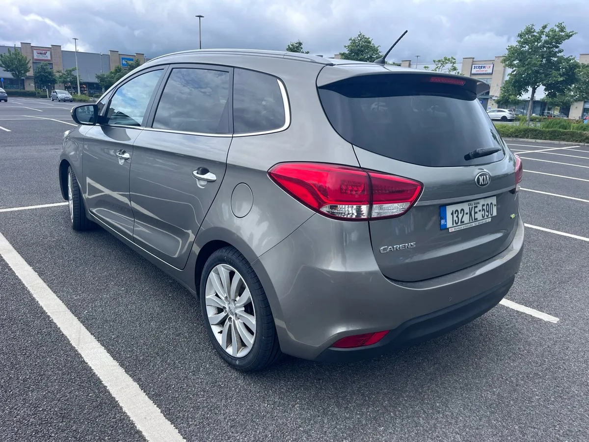 KIA Carens, 2013. 7 seater - Image 4