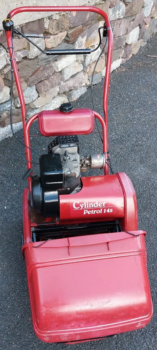 Vintage Cylinder Mower - Image 2