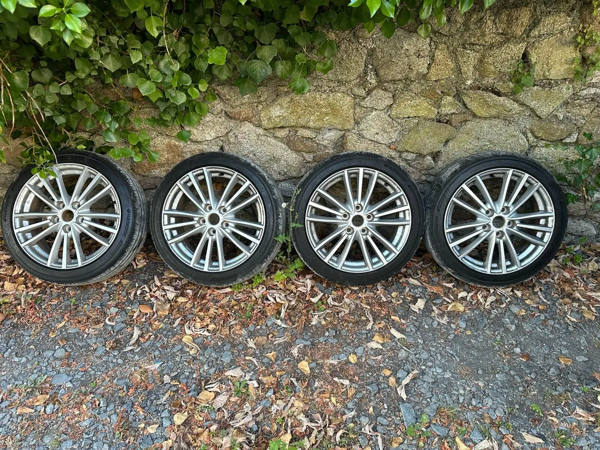 Suzuki Swift 17 inch alloys - Image 1