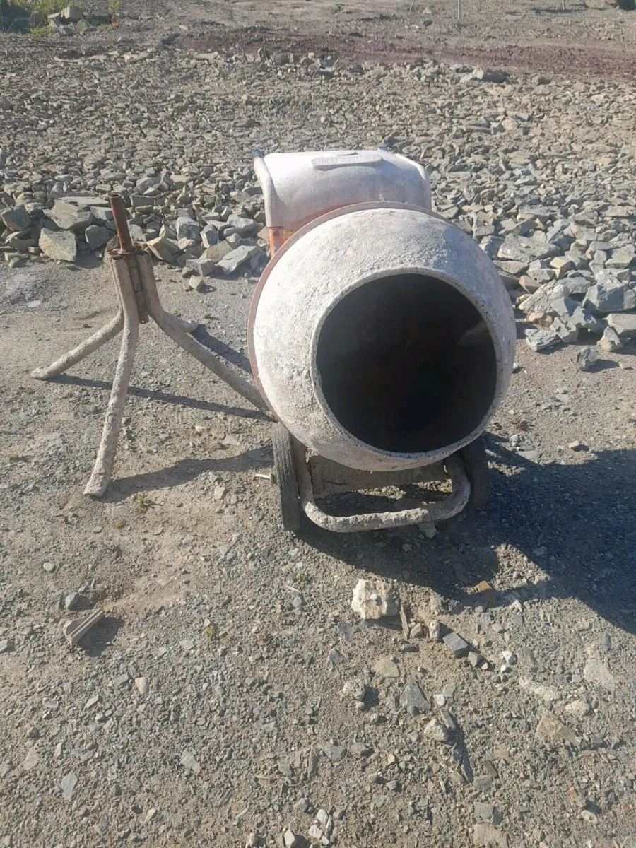 Cement mixer - Image 2