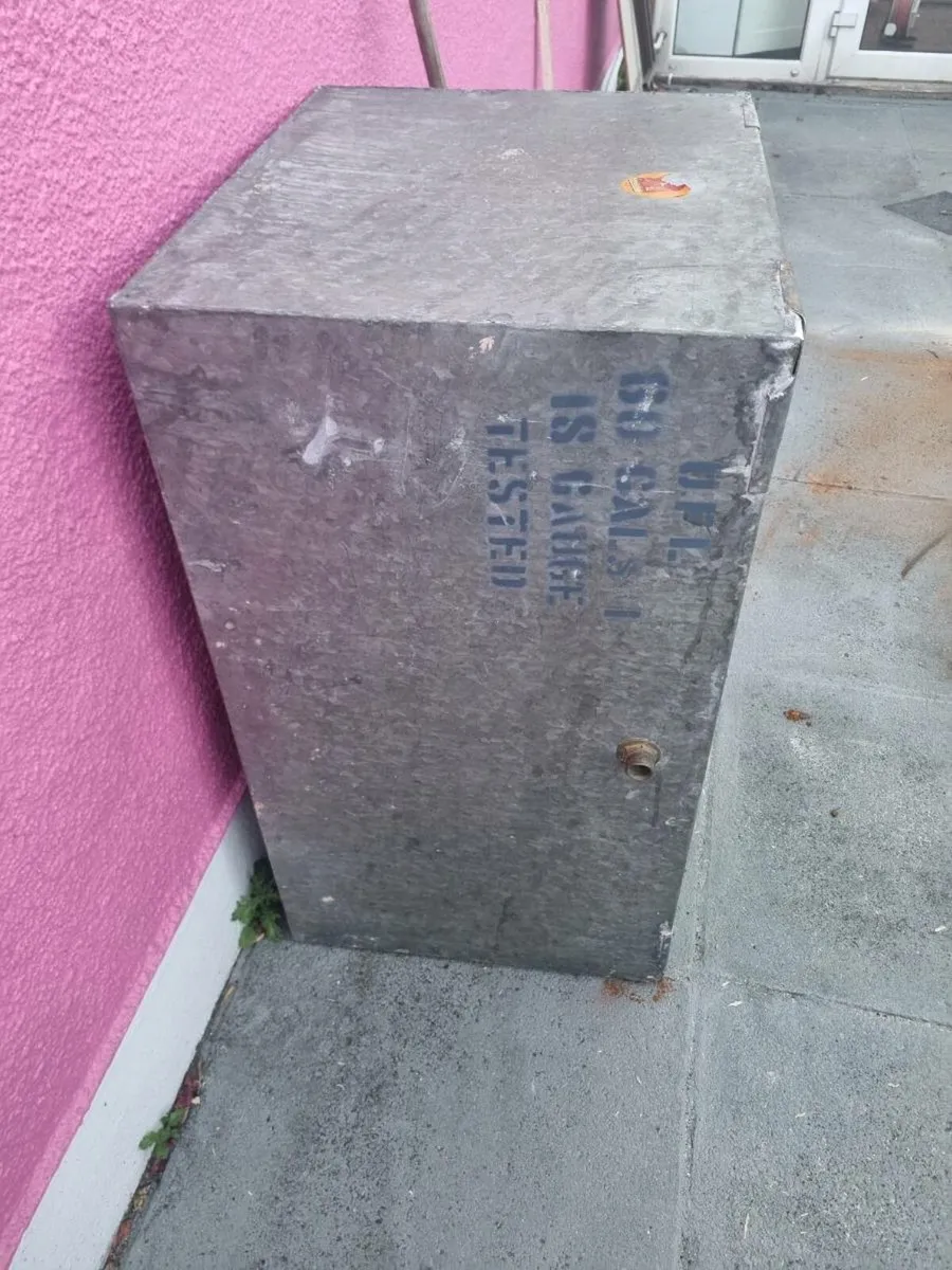 Water Tank - Image 3