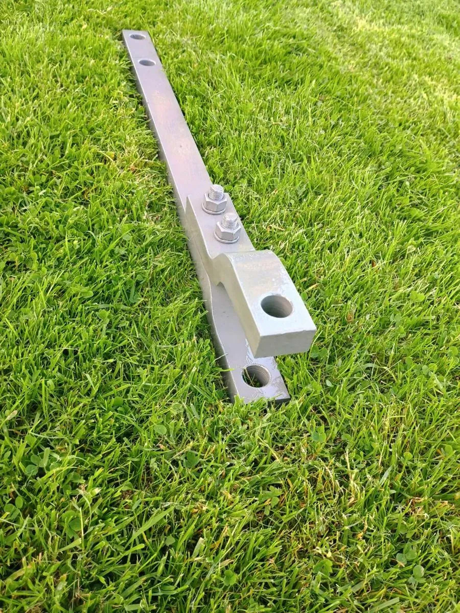 Massey Ferguson swing drawbar - Image 2