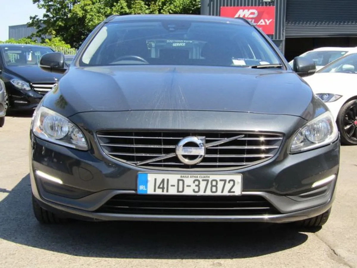Volvo V60 2.0d D4 SE 181BHP 5DR - Image 3