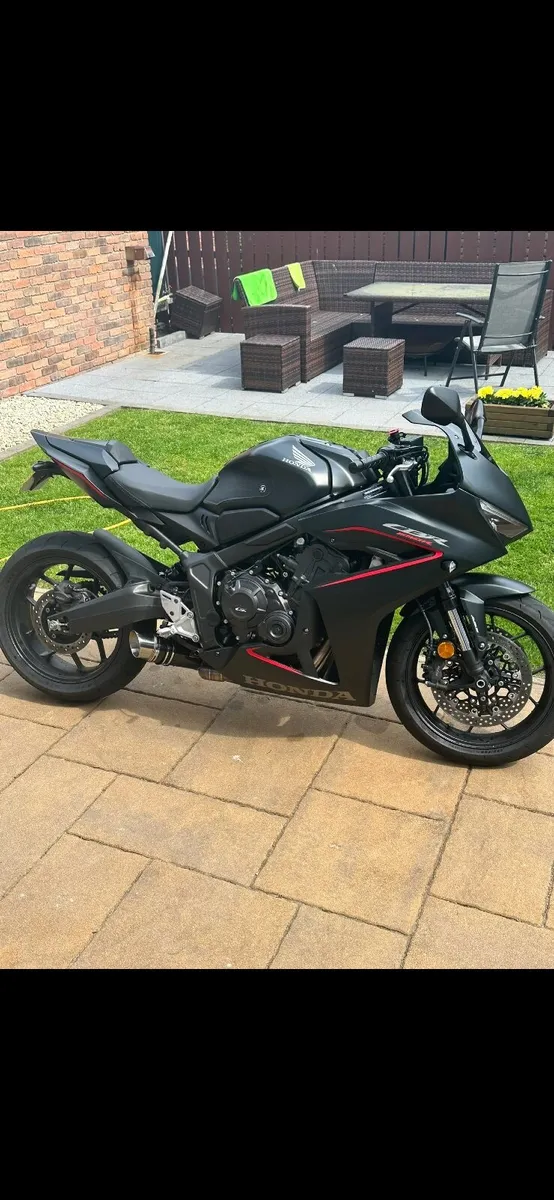 Honda CBR650R - Image 2