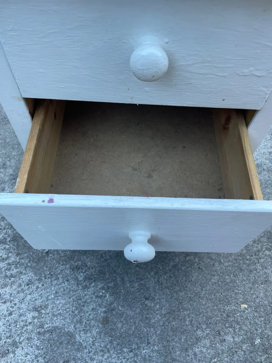 Bedside locker, wood painted white - Image 2