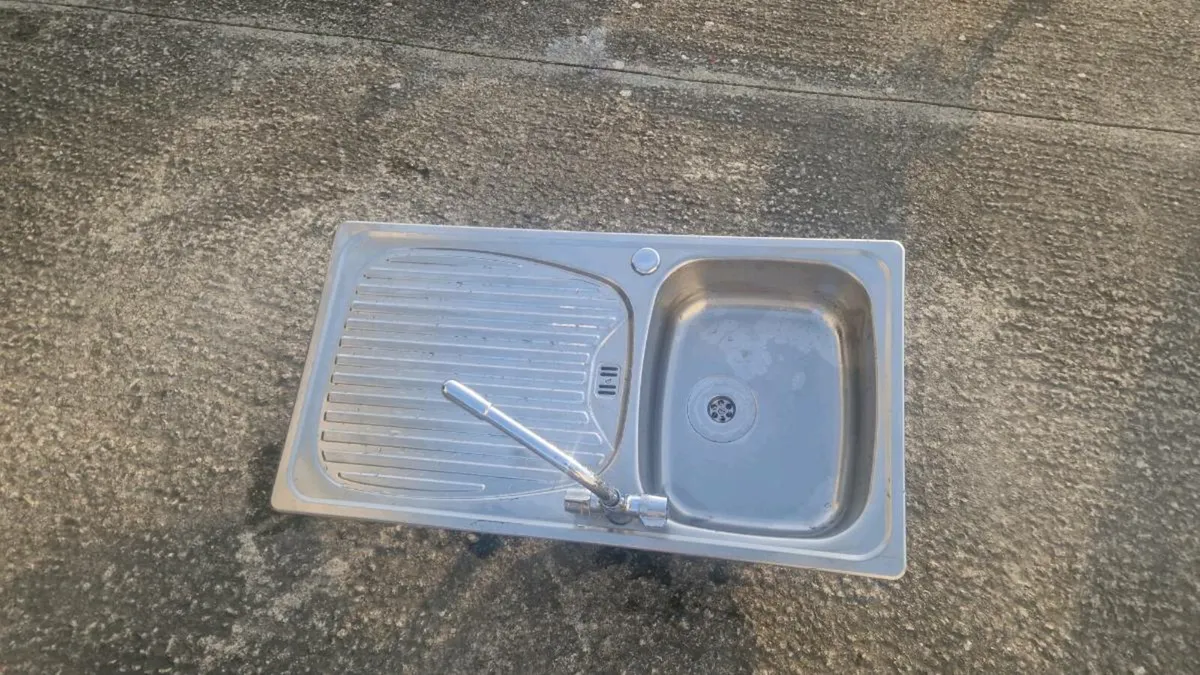 Sink - Image 1