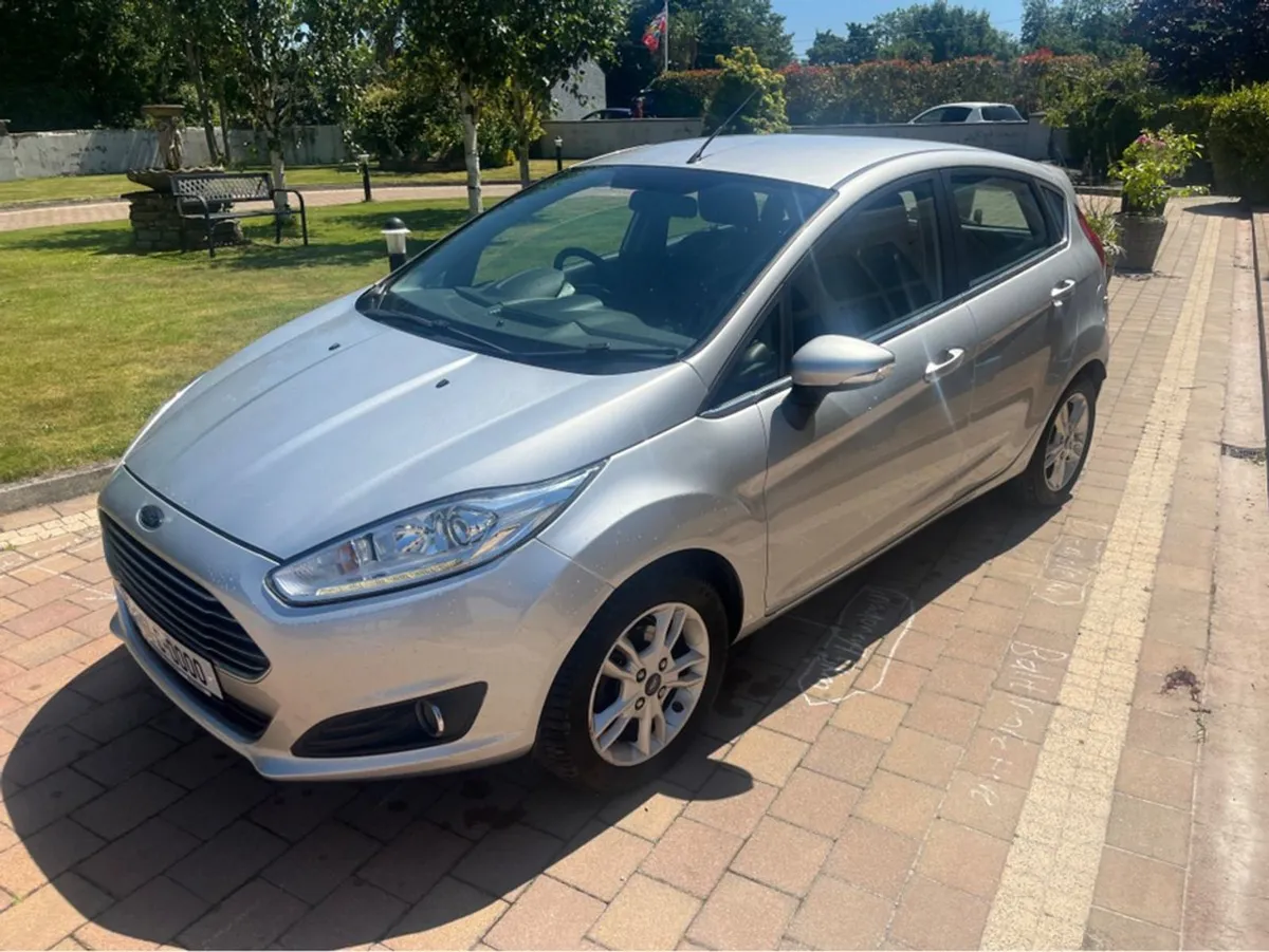 Ford Fiesta Zetec - Image 3