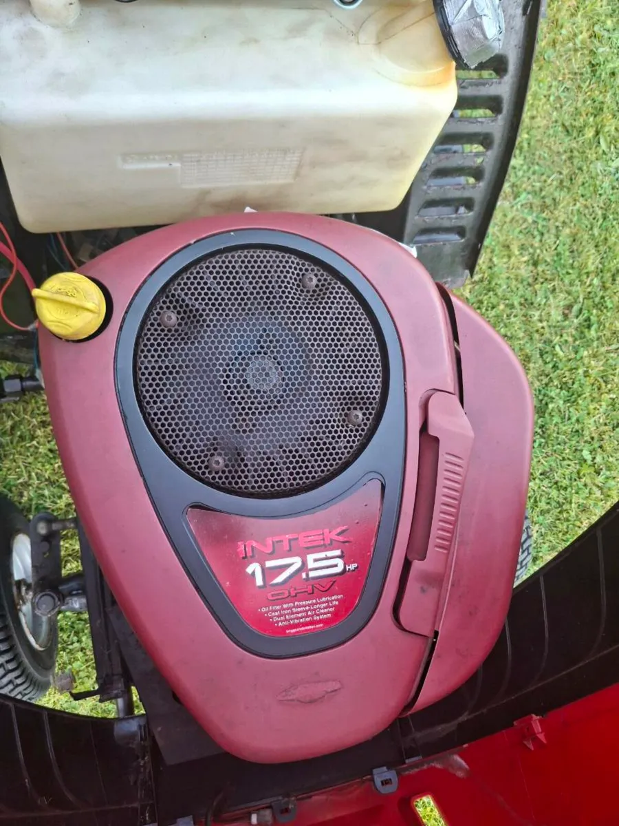 Ride on mower - Image 4