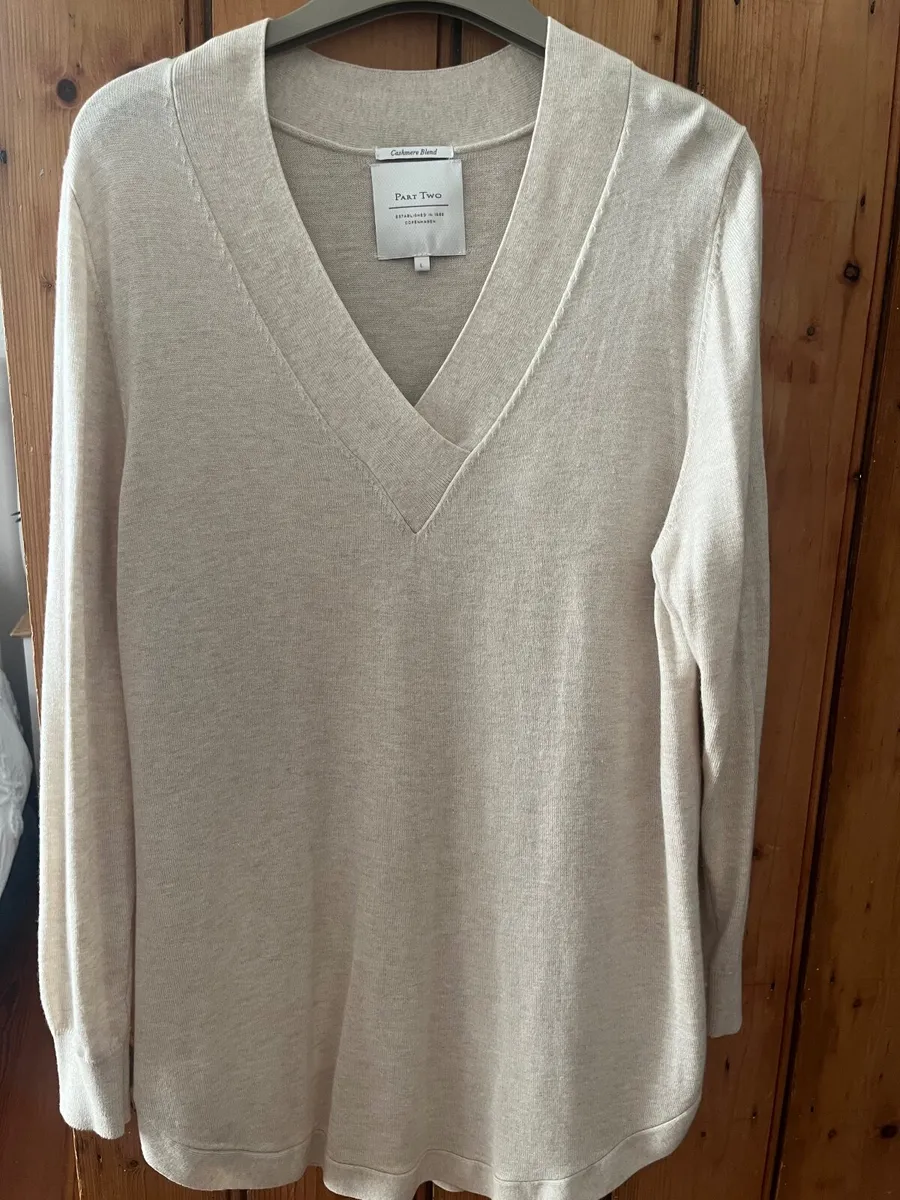 Gorgeous Part Two cashmere Blend jumper - Image 1