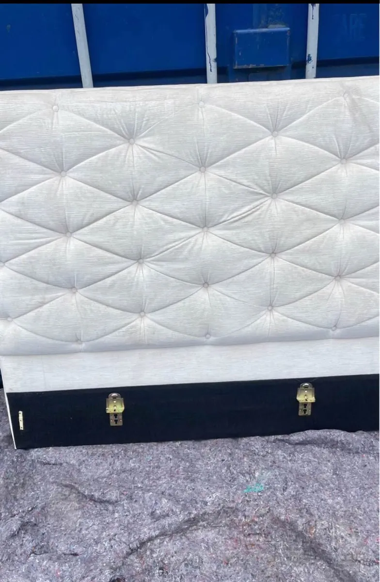 King size bedframe - Image 3