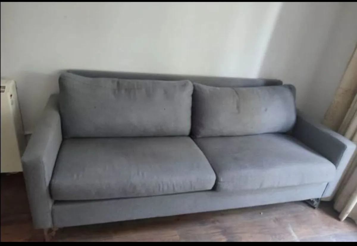 Sofa - Image 4