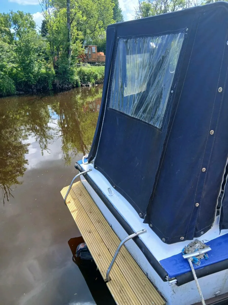 Birchwood 26 4/BERTH CRUISER BOAT - Image 2