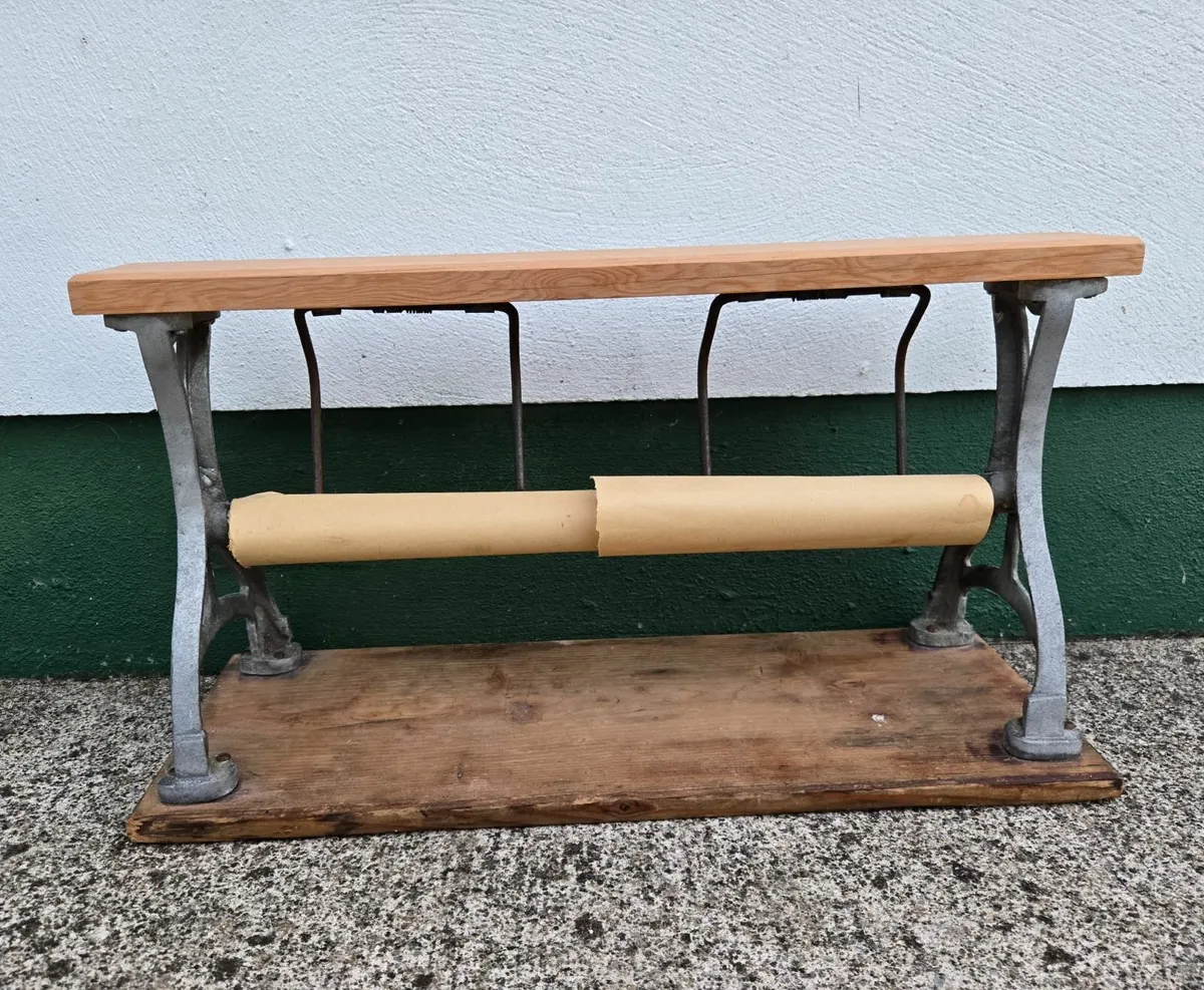 Vintage Paper Dispenser - Image 2