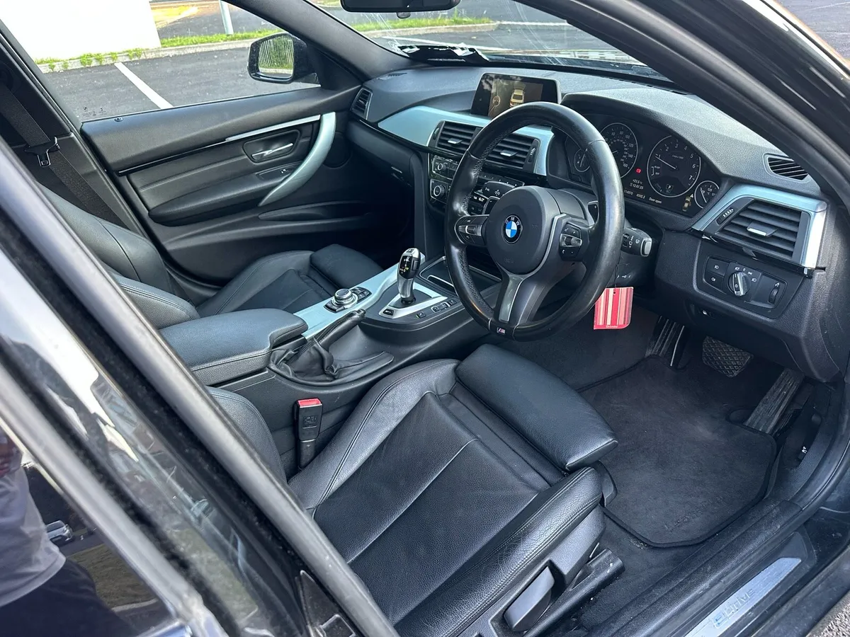BMW 330e M sport 2016 - Image 4