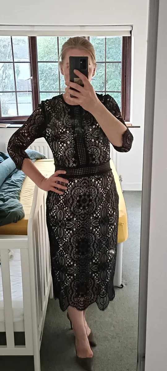 Black lace dress - Image 2