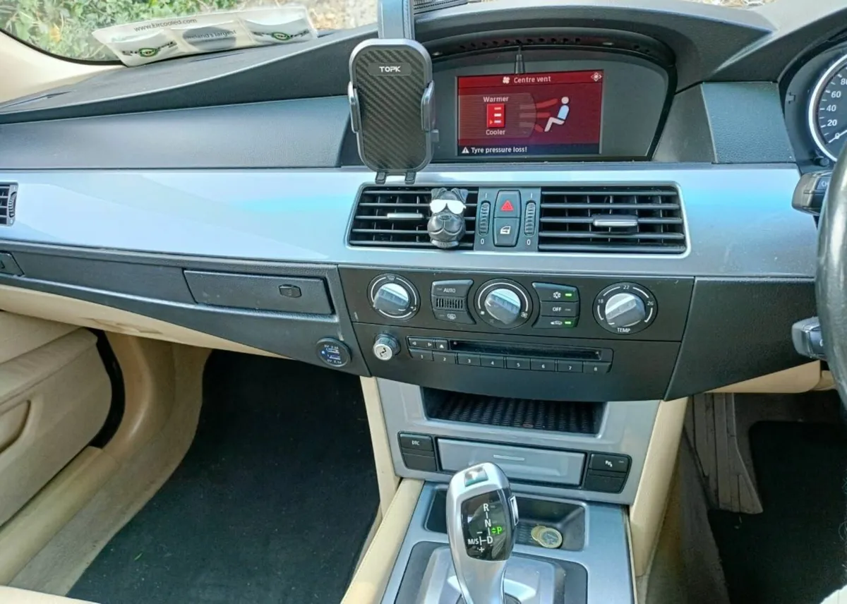 BMW 5-Series 2008 - Image 4